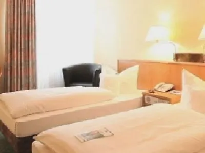 מלון Western Oldentruper Hof 4*